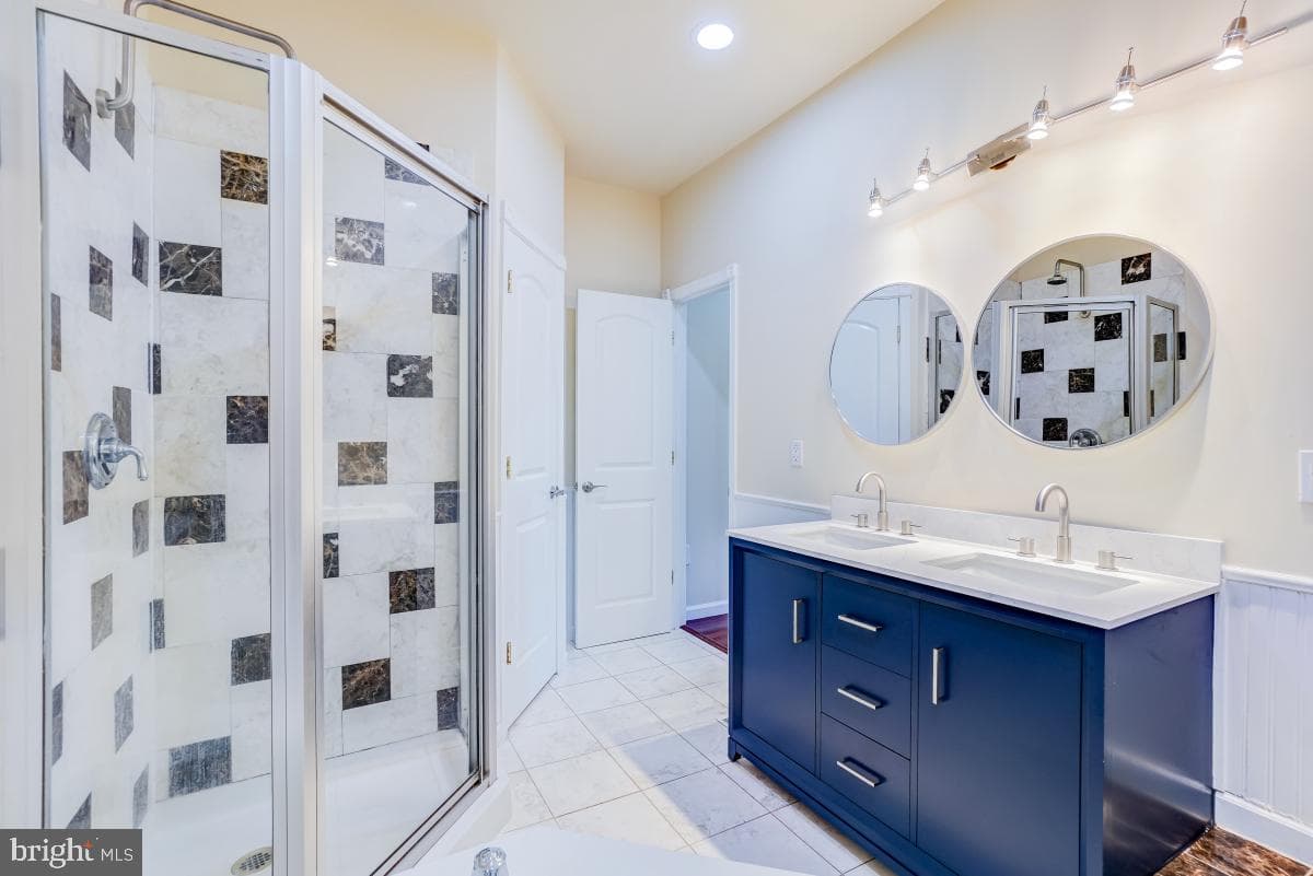 8513 Thomas Drive photo 31