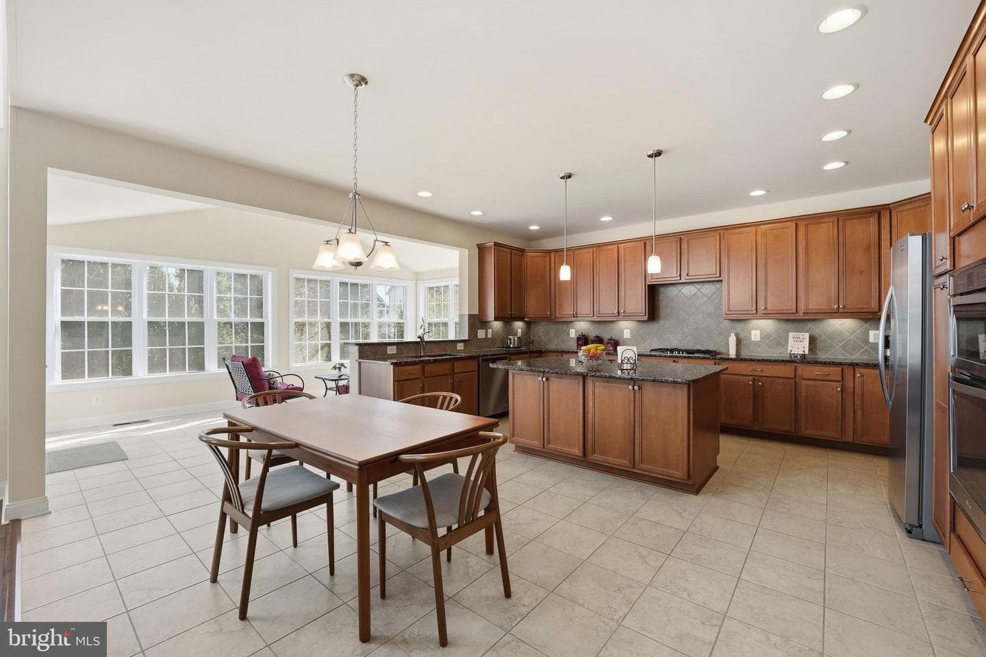 4605 Besselink Way photo 17