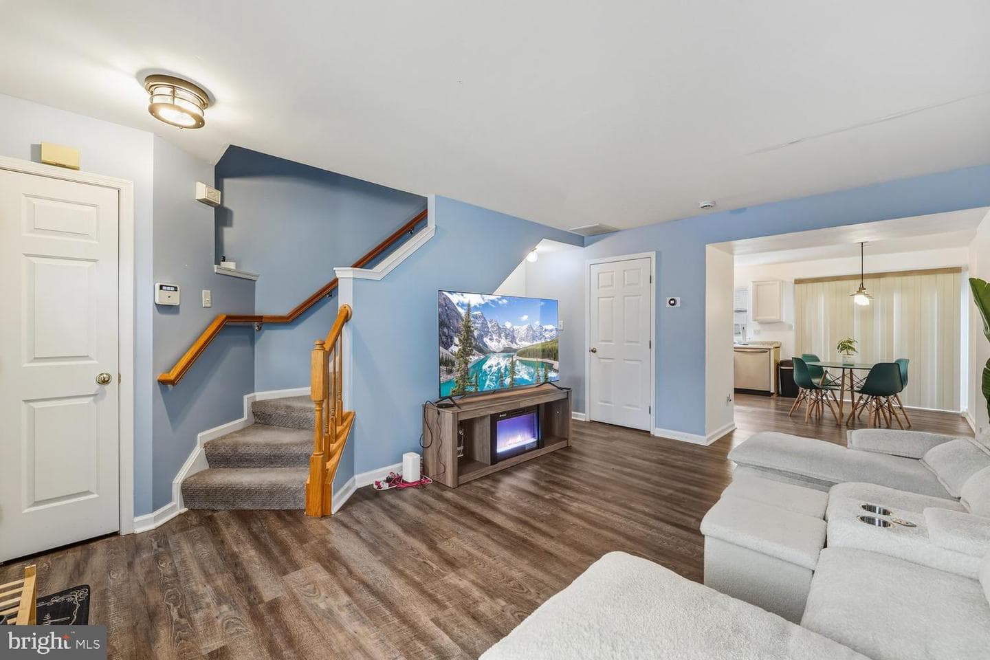 1865 Tiger Lily Circle photo 3