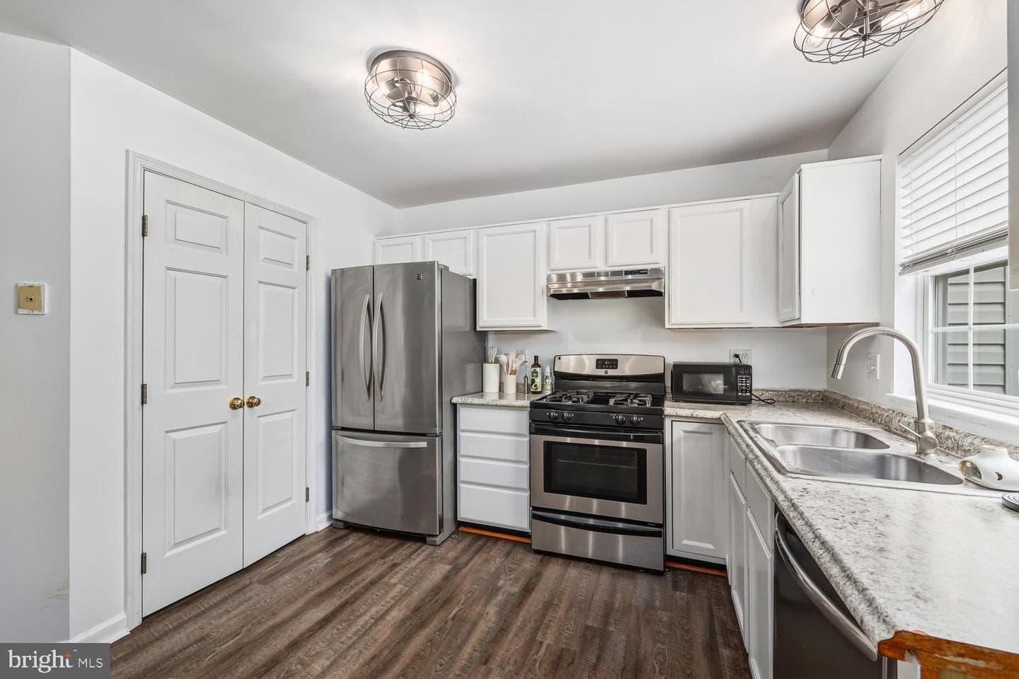 1865 Tiger Lily Circle photo 6