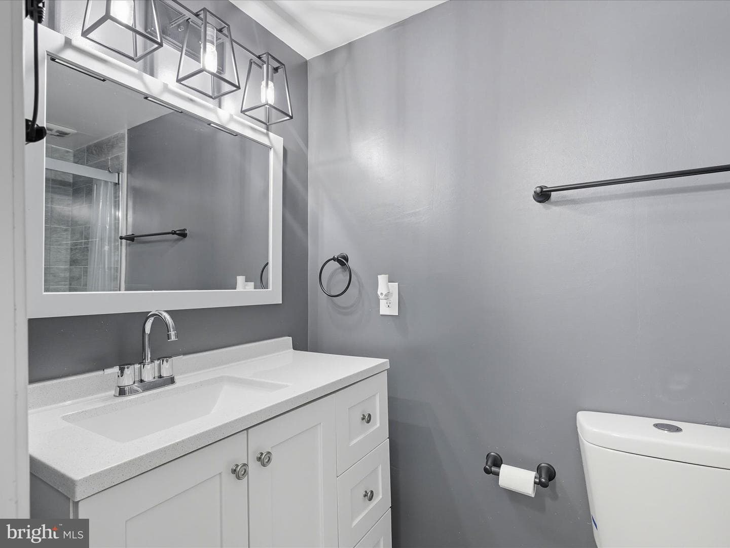 15084 Greenmount Drive photo 44