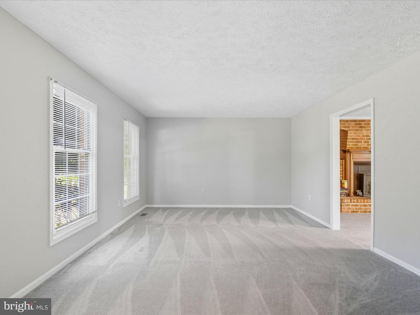 15084 Greenmount Drive photo 7