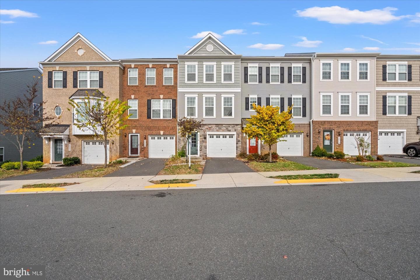 8678 Underhill Lane photo 1