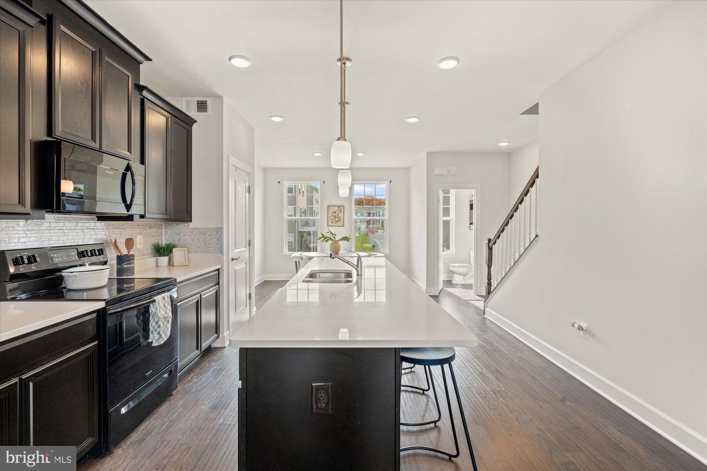 8678 Underhill Lane photo 11