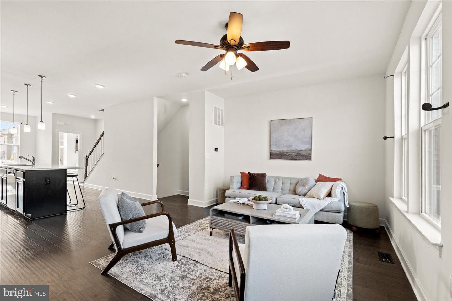 8678 Underhill Lane photo 4