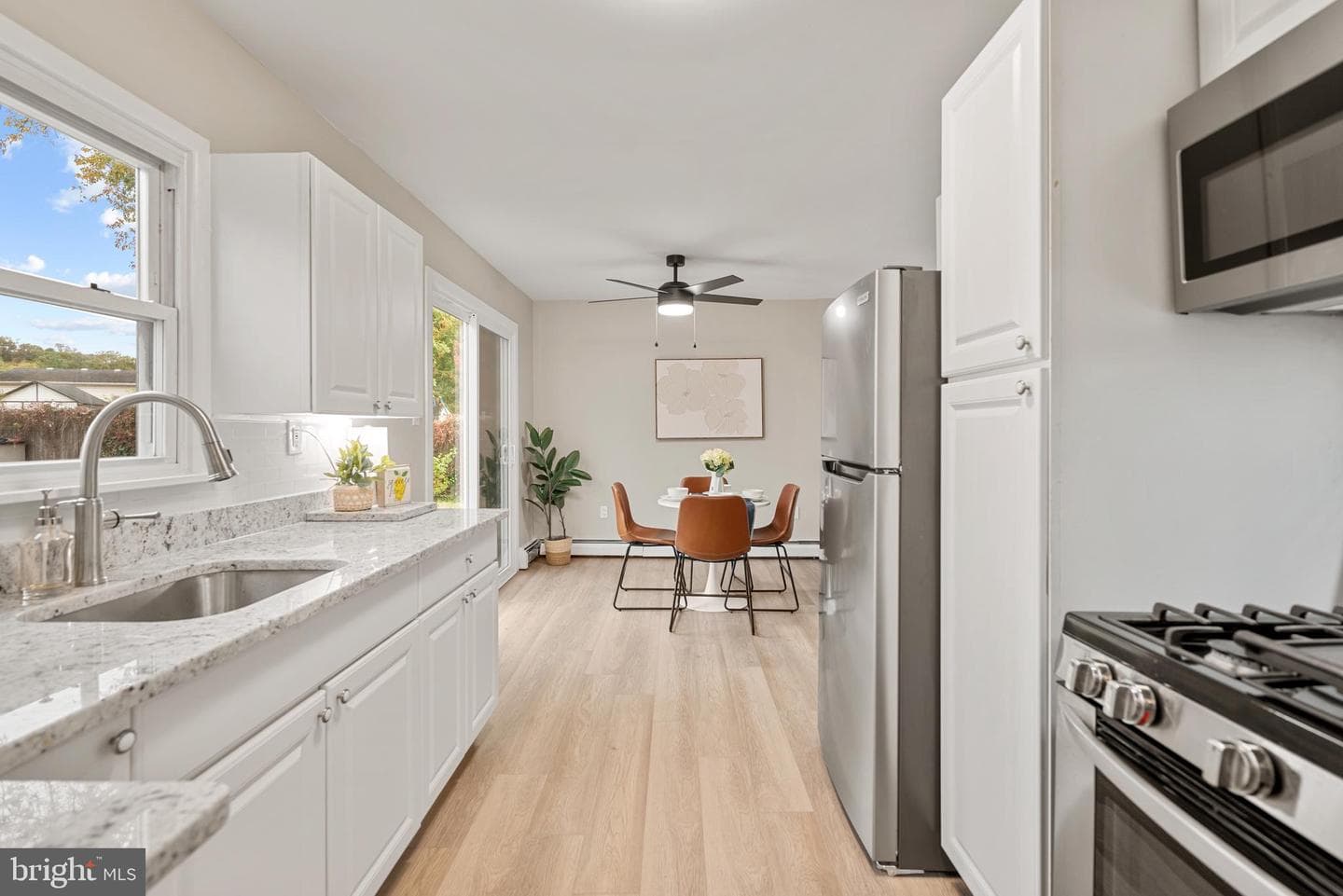 1259 Columbia Road photo 4