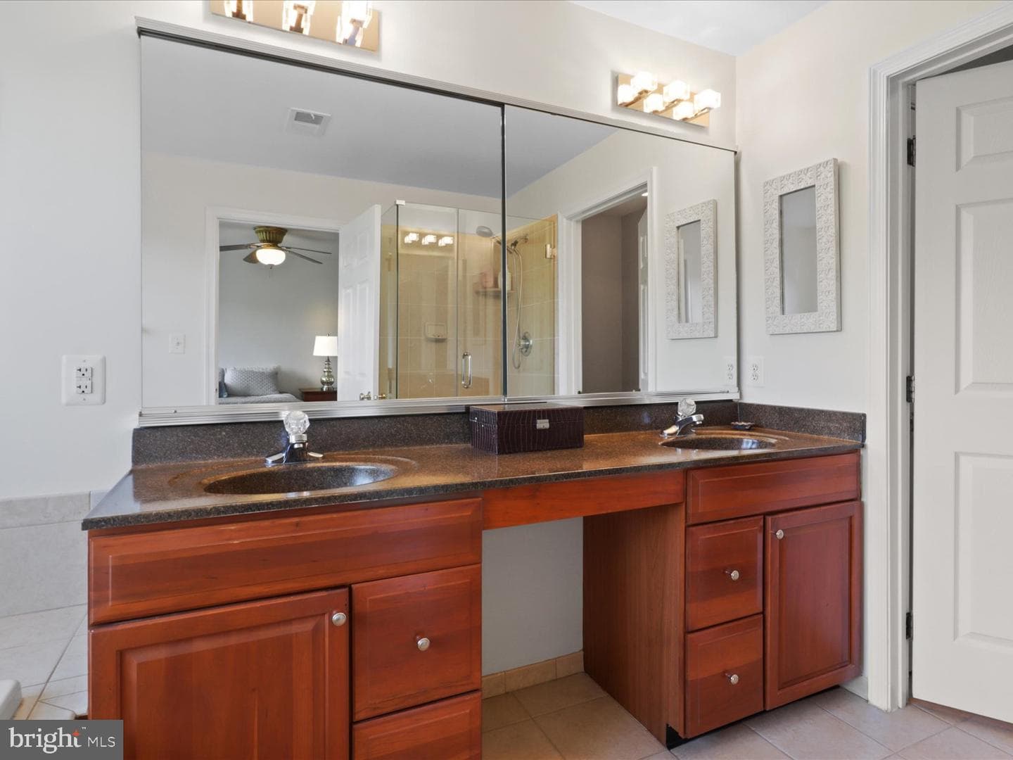 5709 Wheelwright Way photo 27
