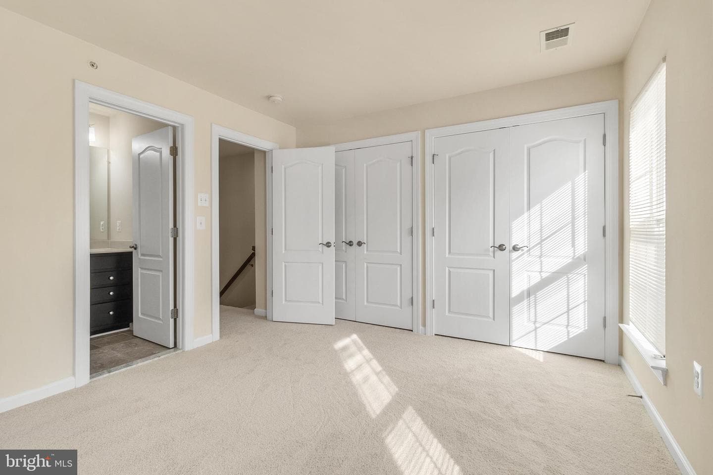 7394 Riding Meadow Way photo 11