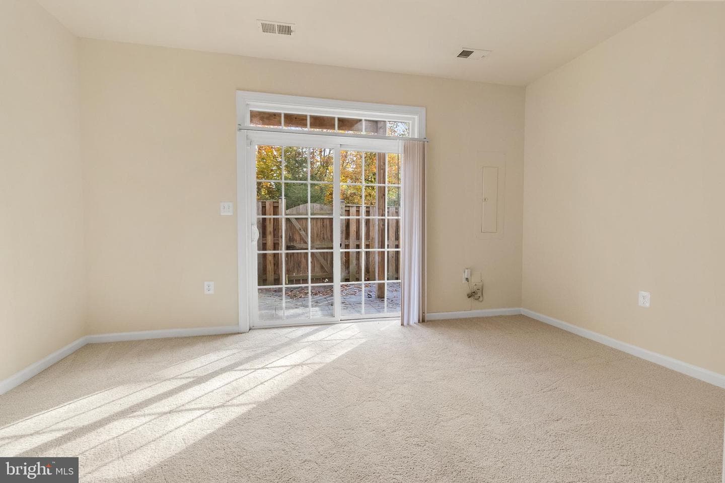 7394 Riding Meadow Way photo 14