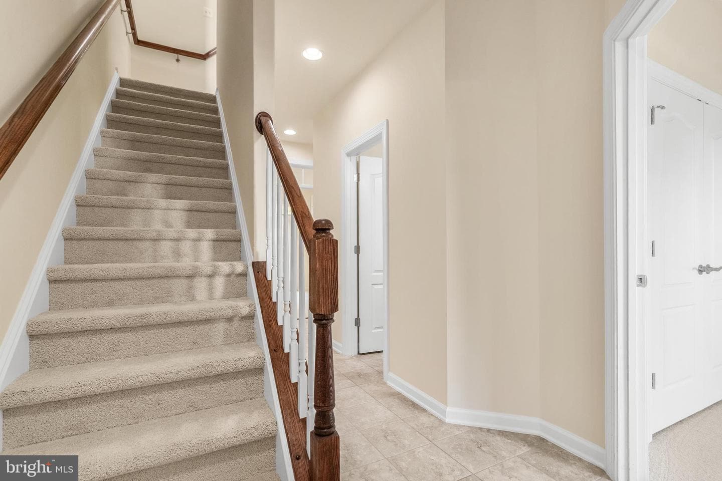 7394 Riding Meadow Way photo 22