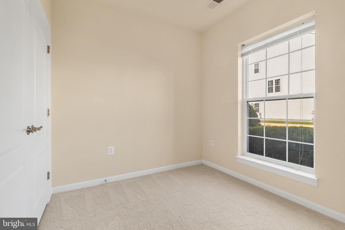 7394 Riding Meadow Way photo 24