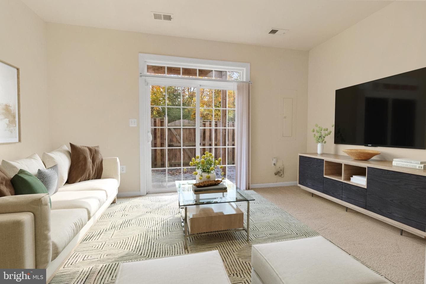 7394 Riding Meadow Way photo 5