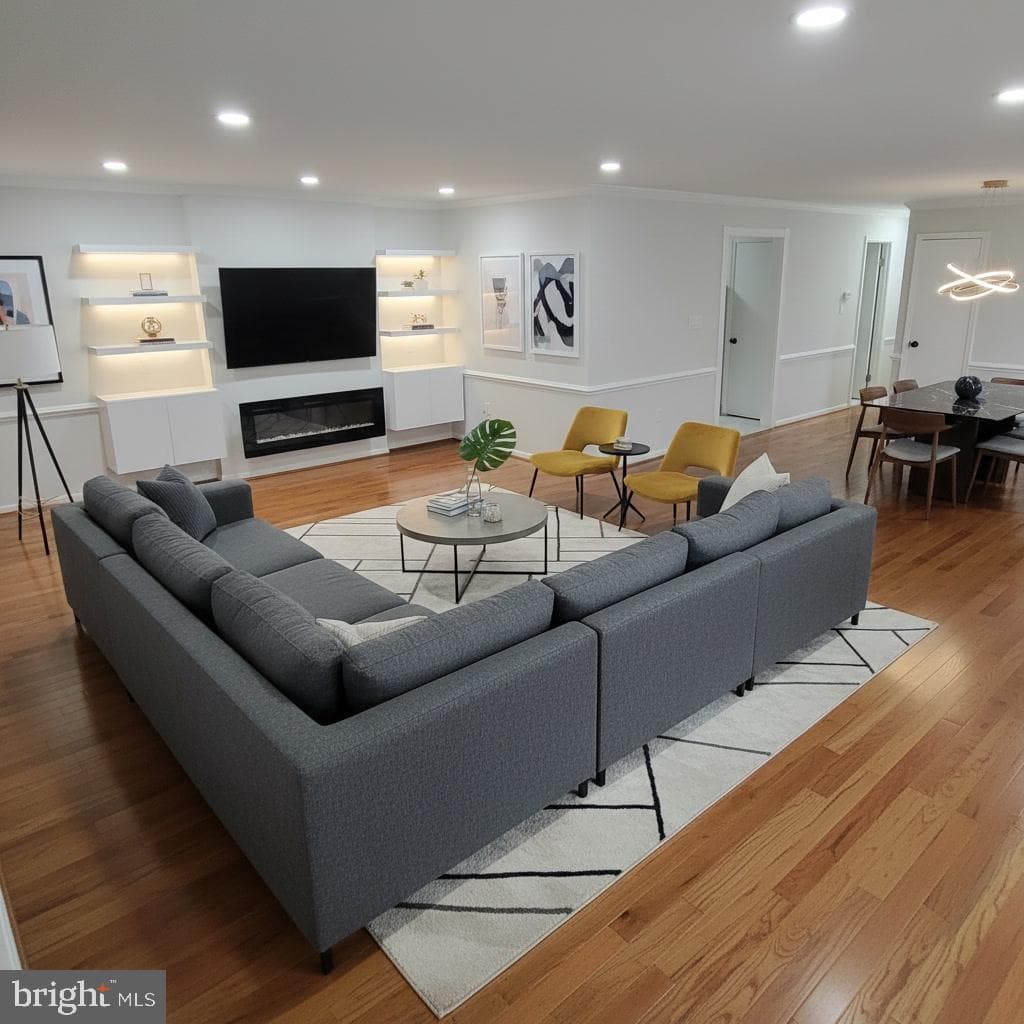 15712 Brandywine Road photo 3