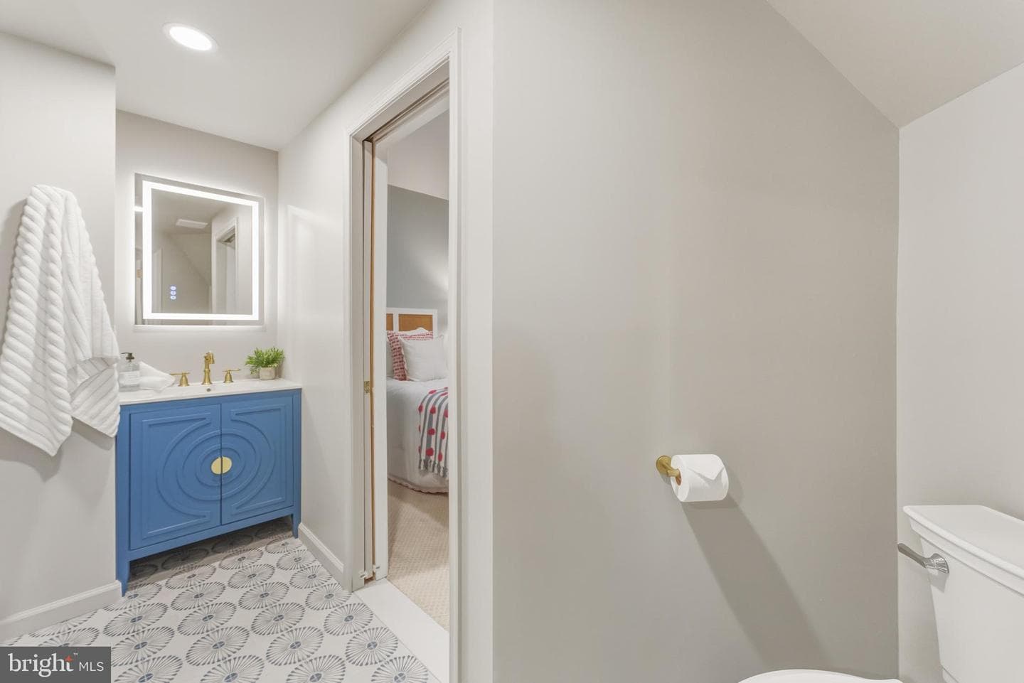 16830 Tidewater Court photo 27