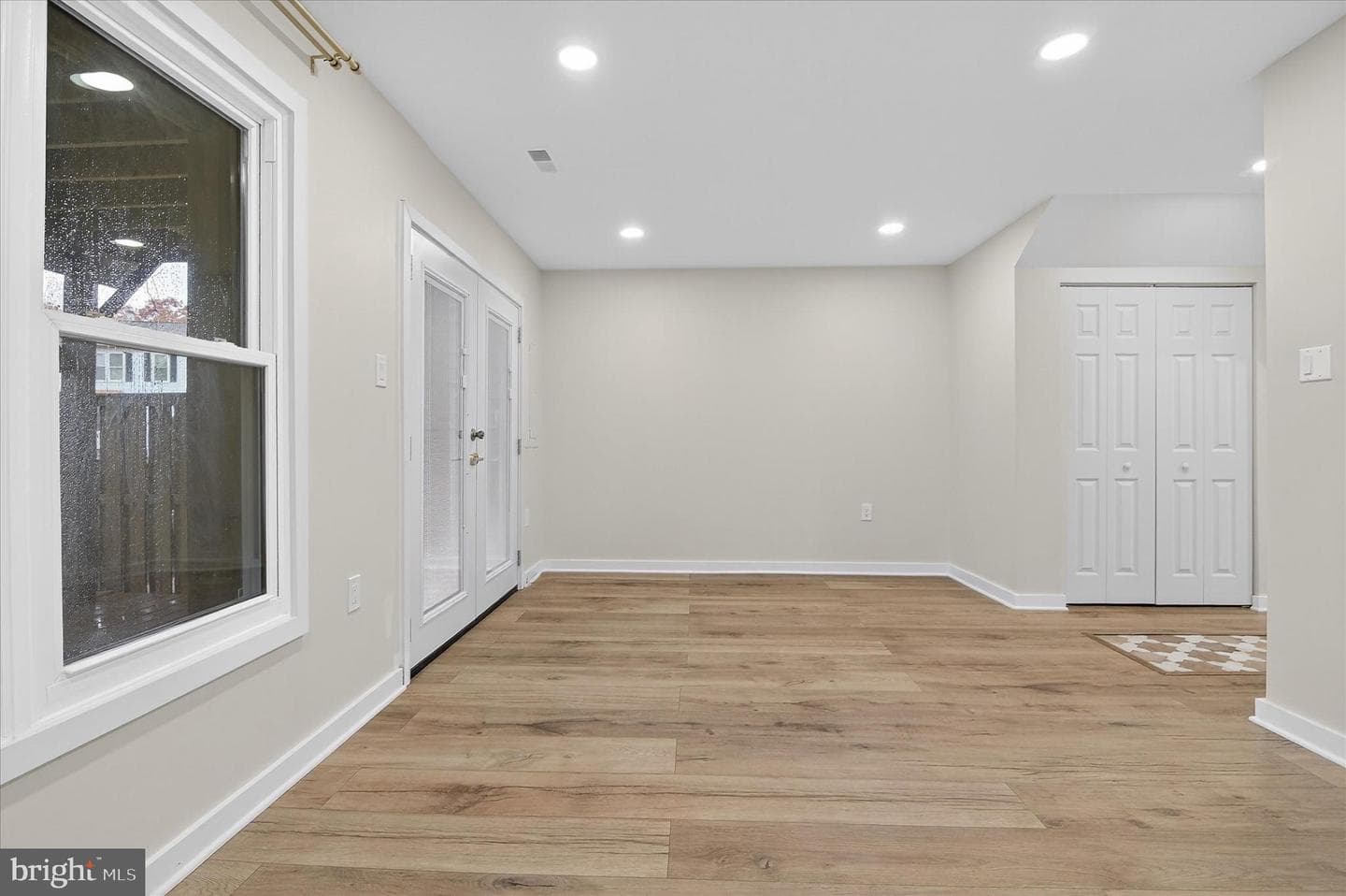 10502 Oronoco Lane photo 14