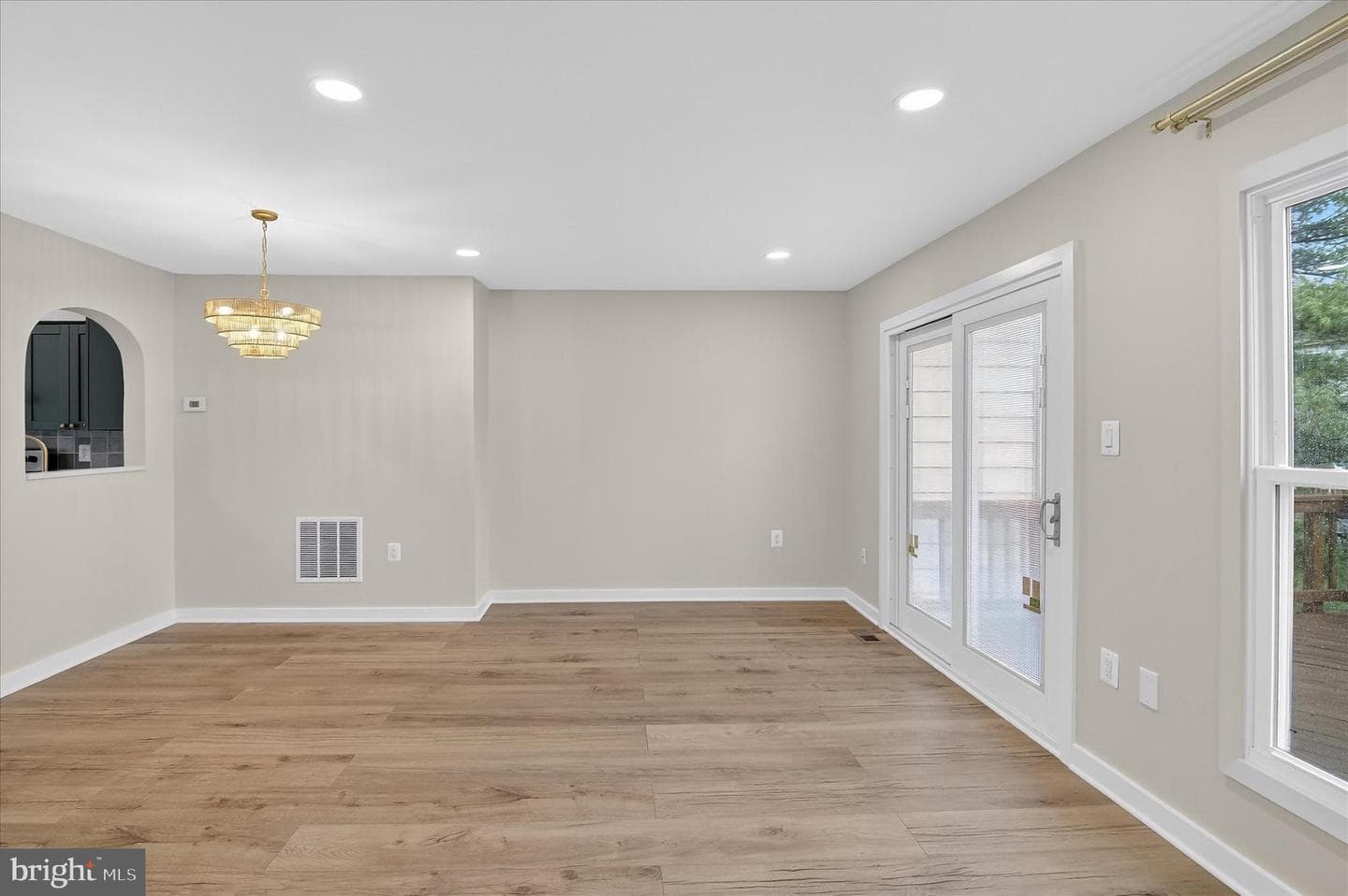 10502 Oronoco Lane photo 15