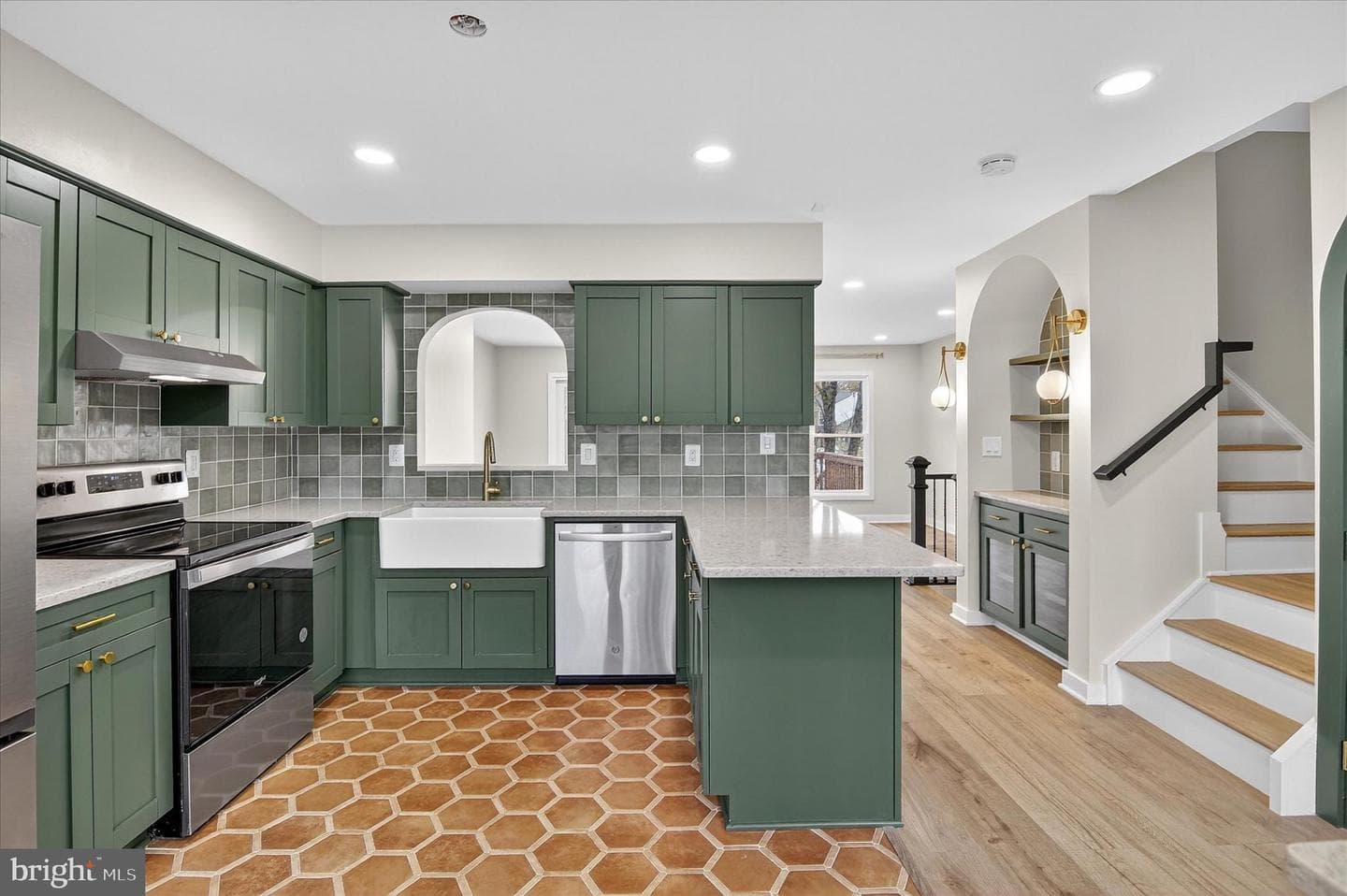10502 Oronoco Lane photo 22