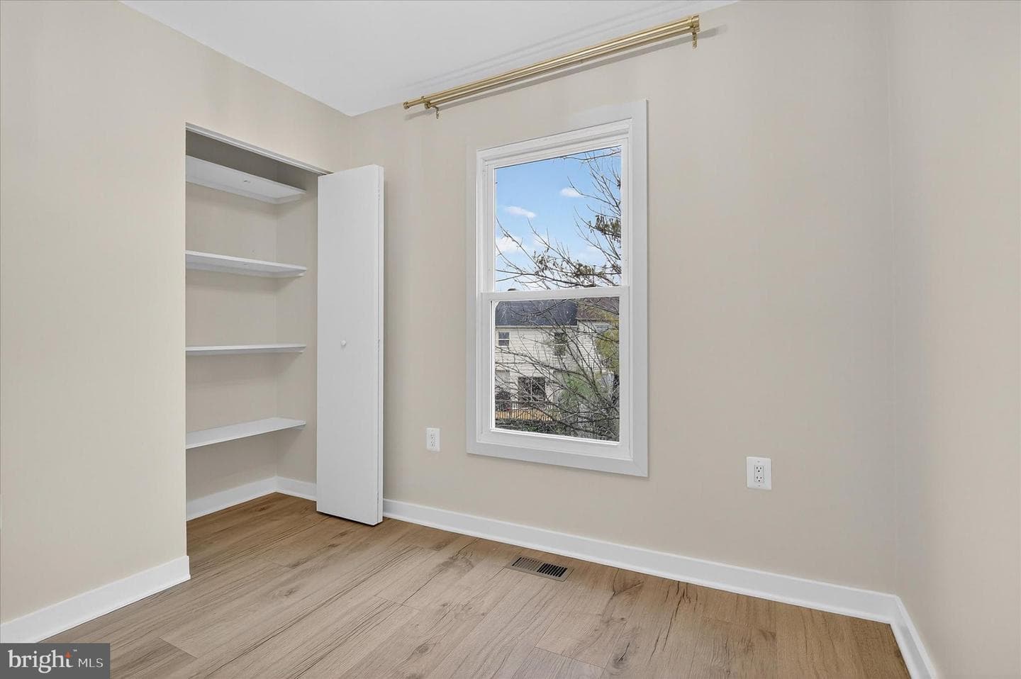 10502 Oronoco Lane photo 27