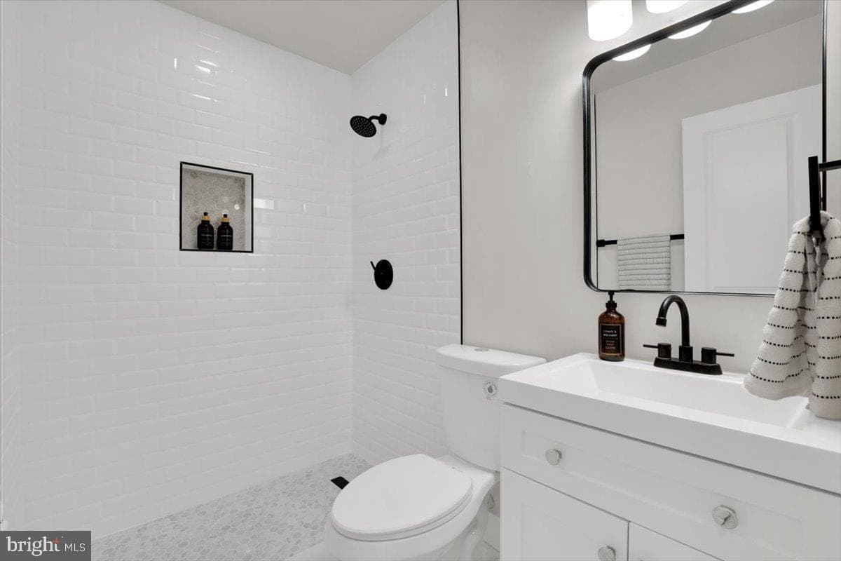 14624 Danville Road photo 27