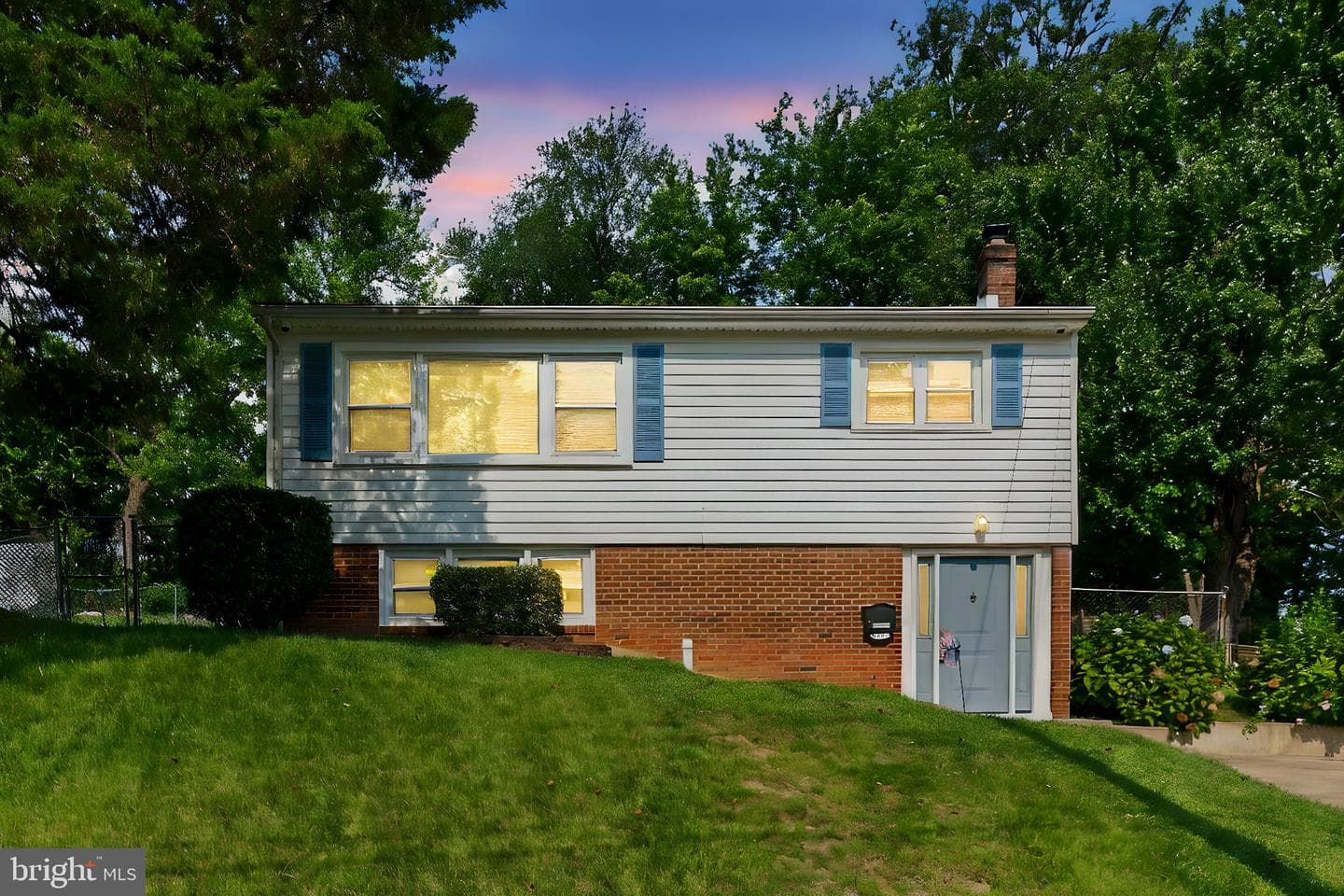 13430 Greenacre Drive photo 2