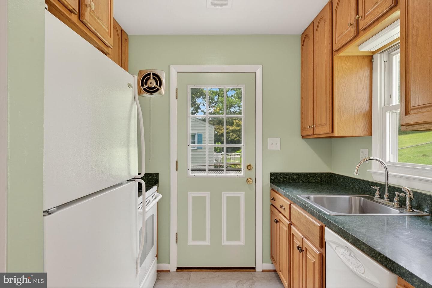 13430 Greenacre Drive photo 37