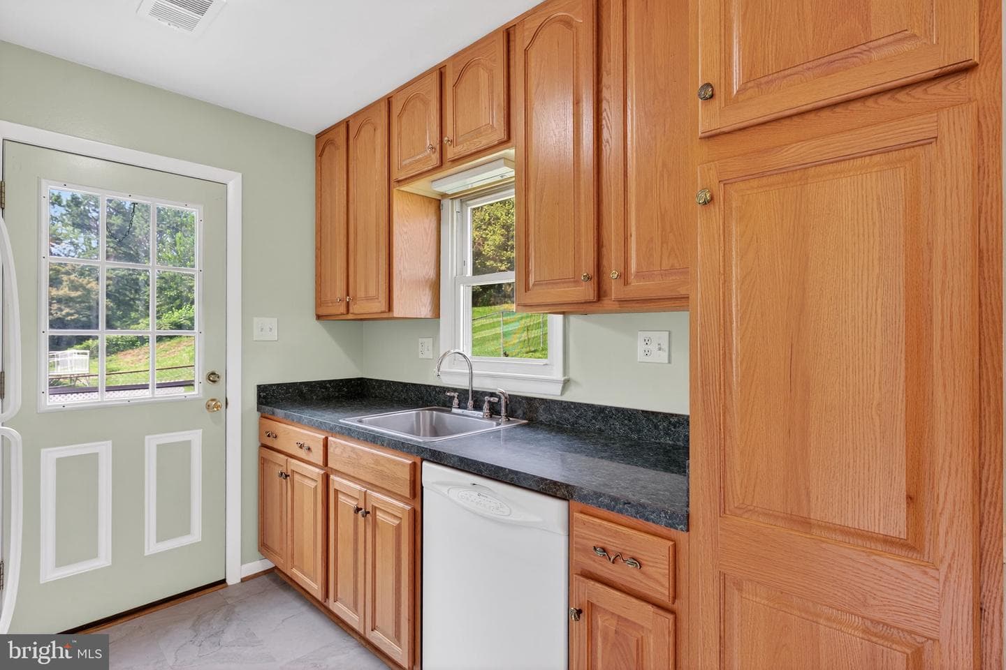 13430 Greenacre Drive photo 38