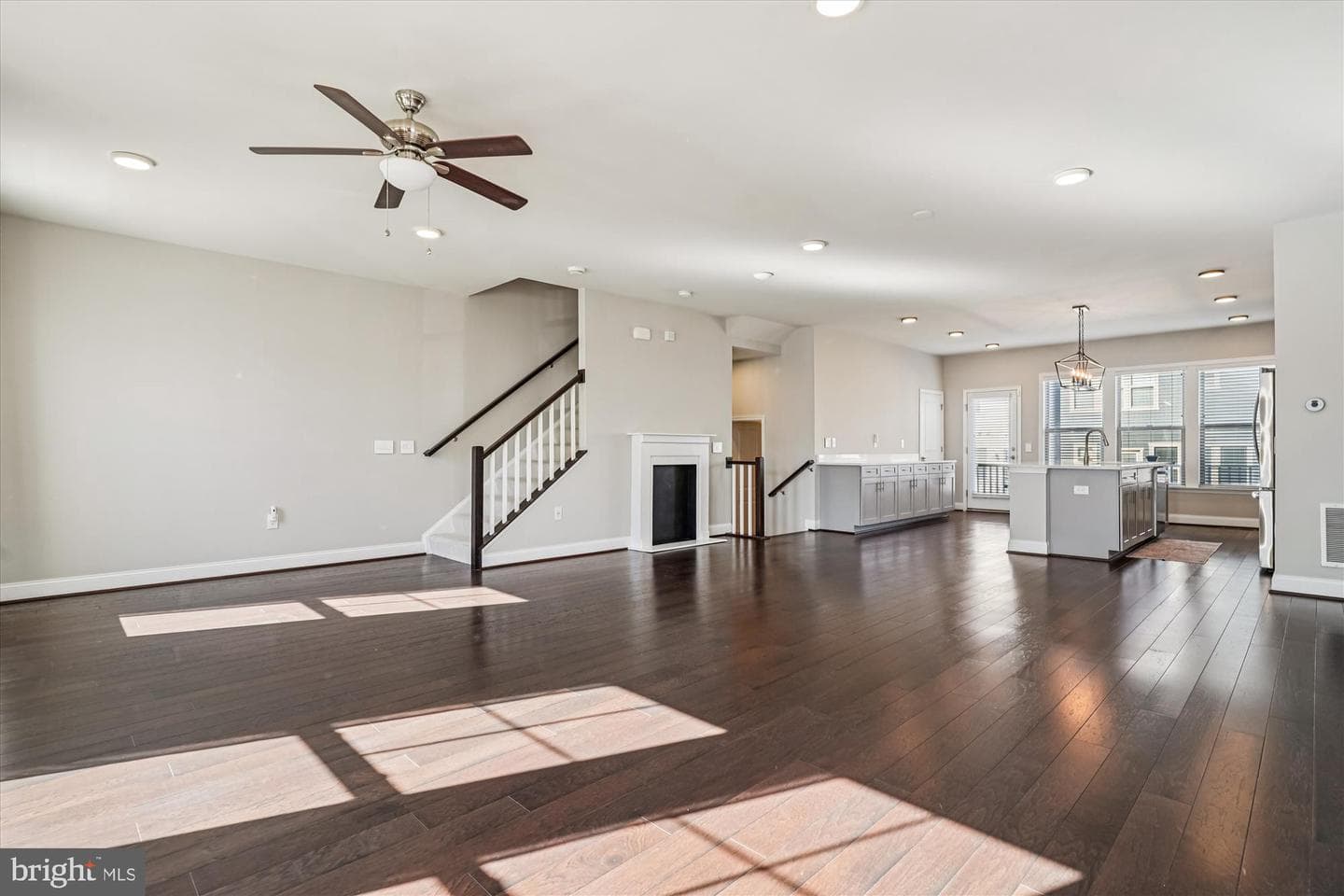 2073 Alder Lane photo 12