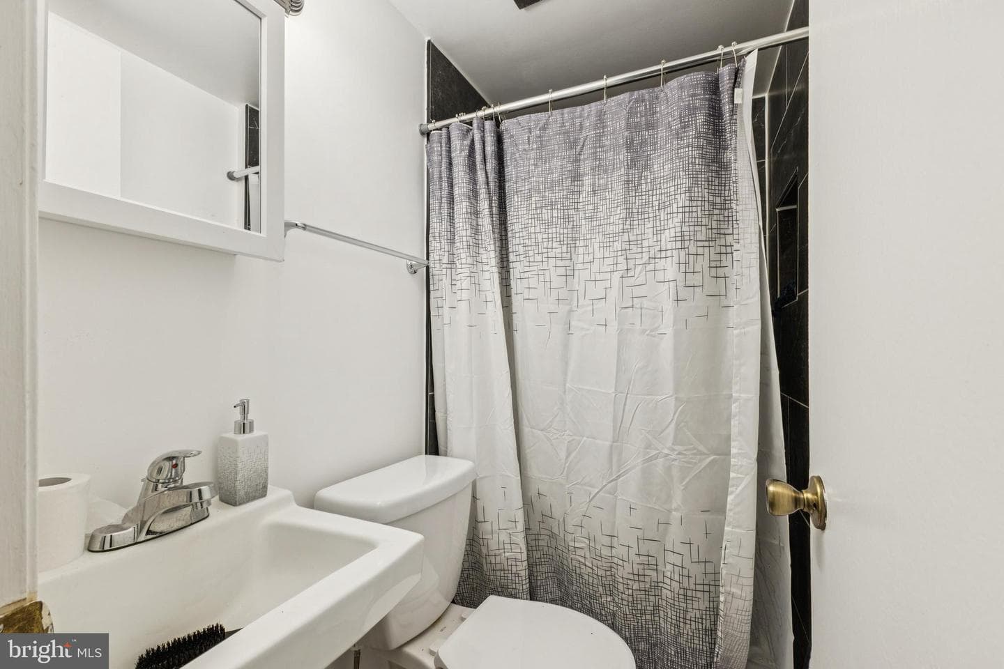 1422 Flagship Drive photo 18