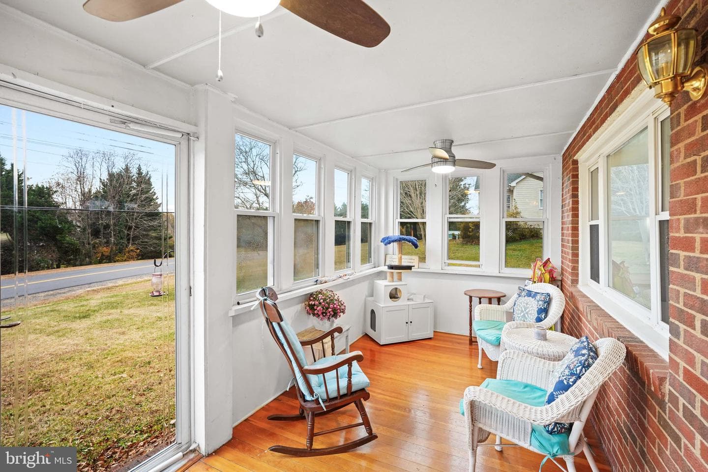 10012 Ellis Road photo 14