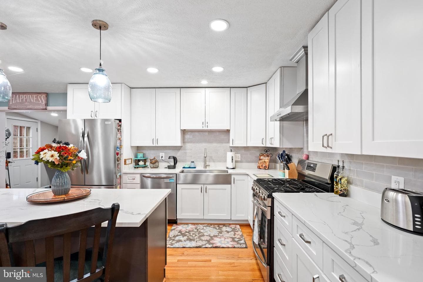 10012 Ellis Road photo 23