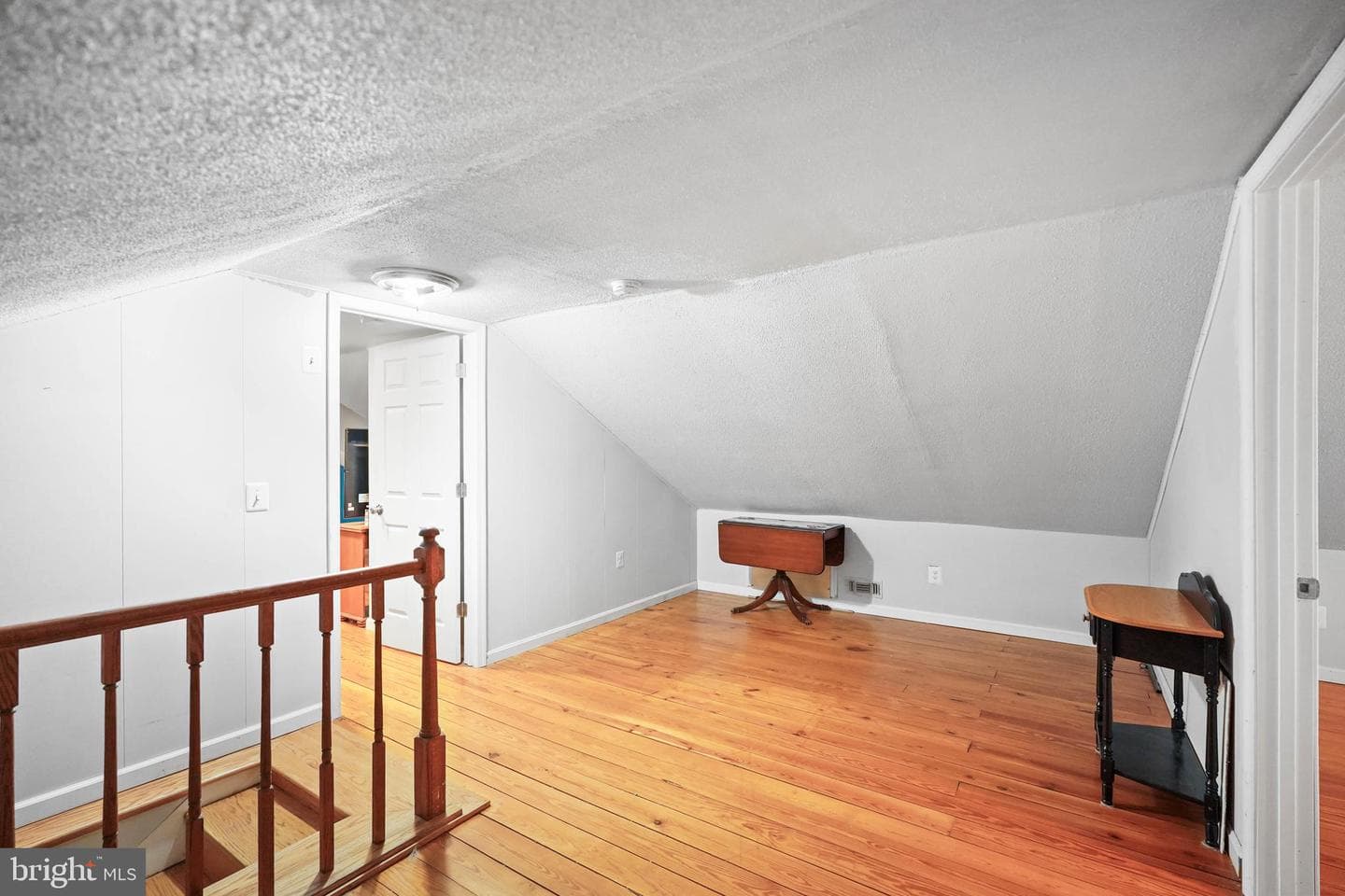 10012 Ellis Road photo 43