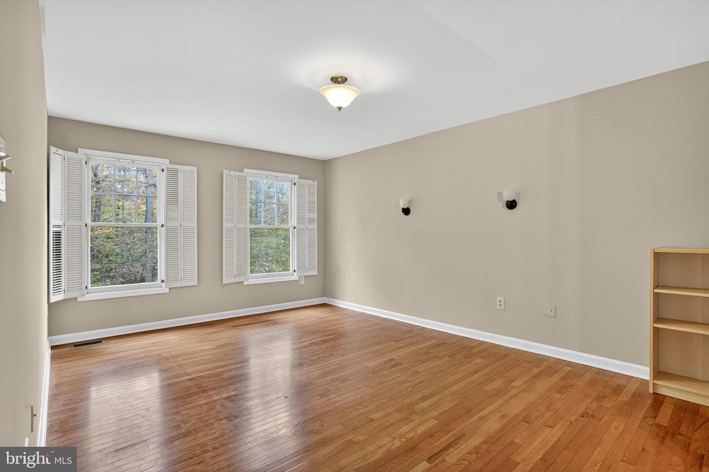 6171 Hemlock Court photo 35