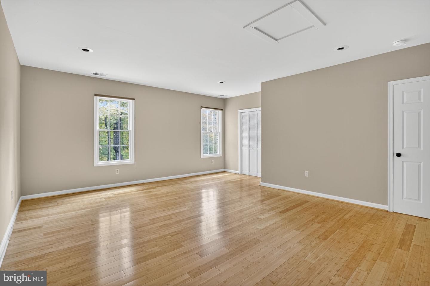 6171 Hemlock Court photo 41