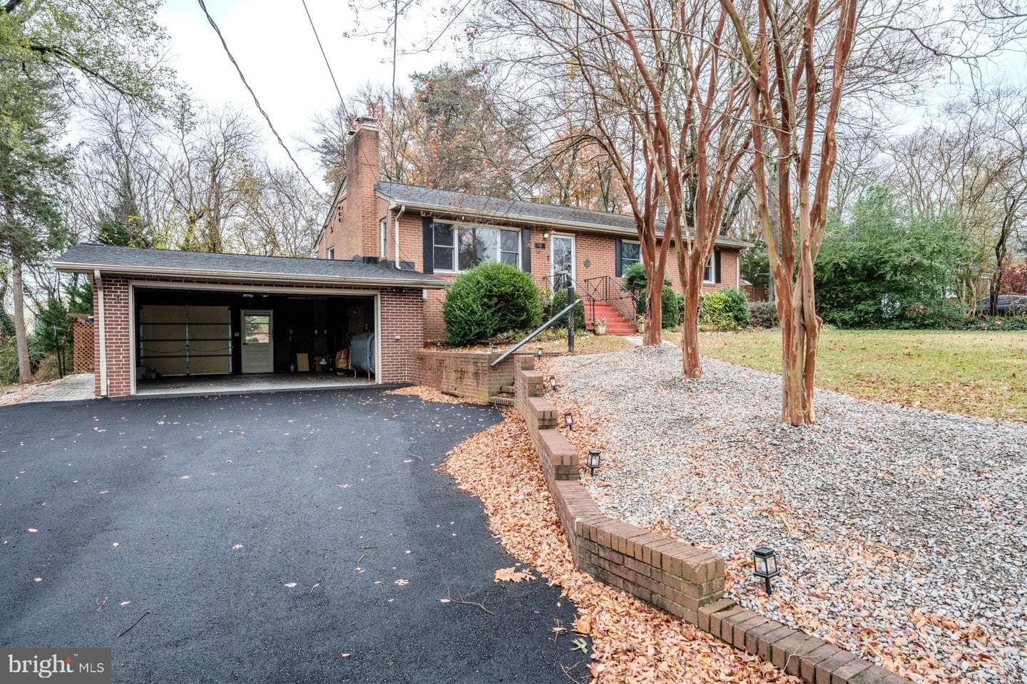 1329 Devils Reach Road, Woodbridge