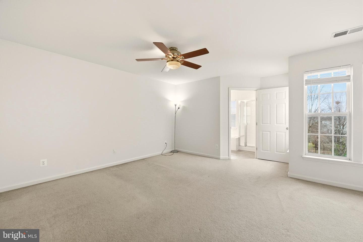 15115 Gaffney Circle photo 13
