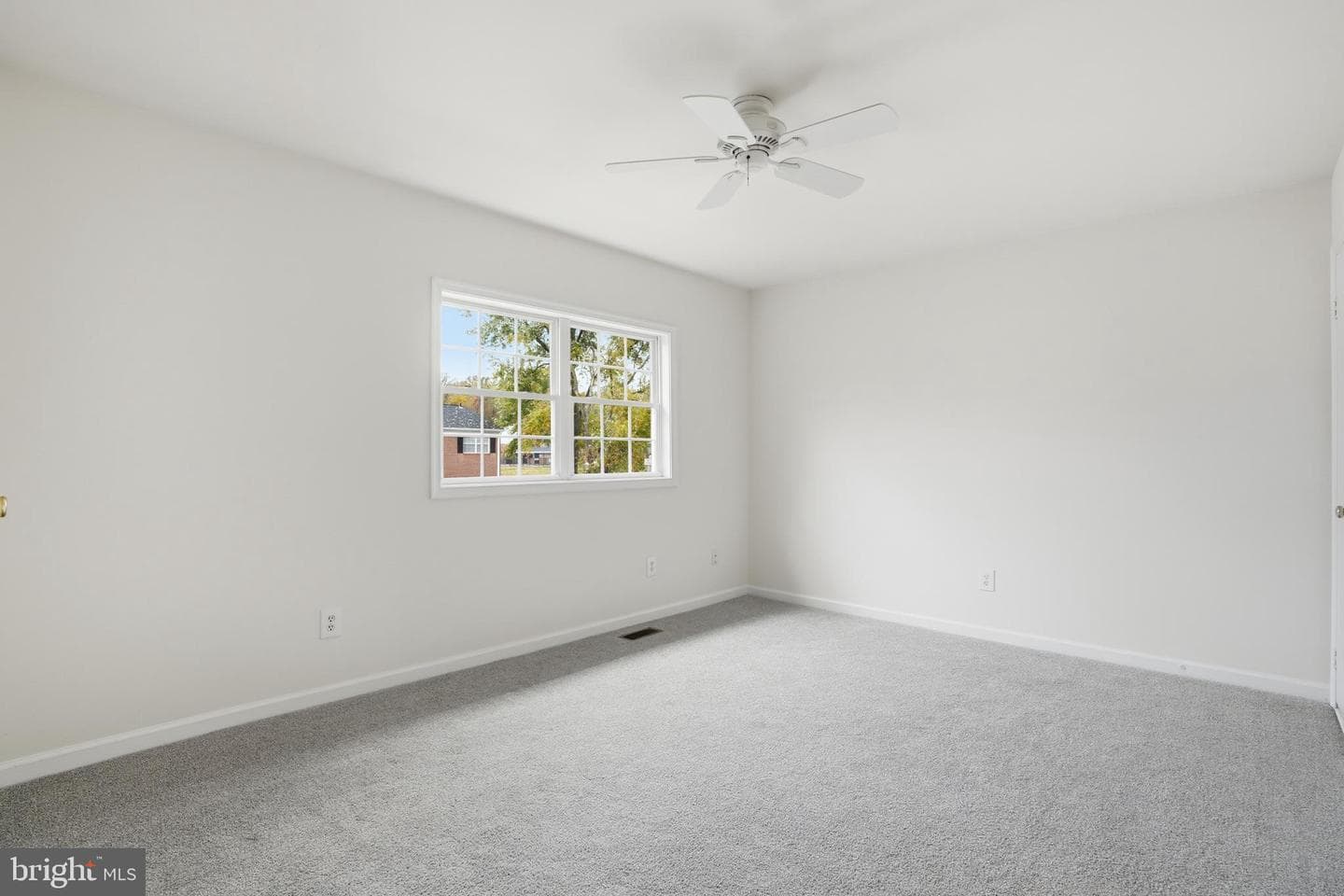 14753 Tamarack Place photo 22