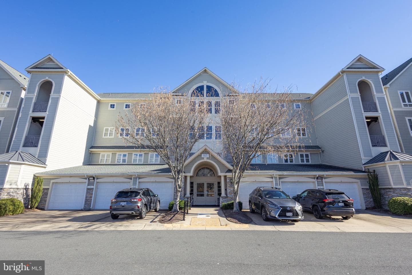 1621 Ladue Court #301 photo 4