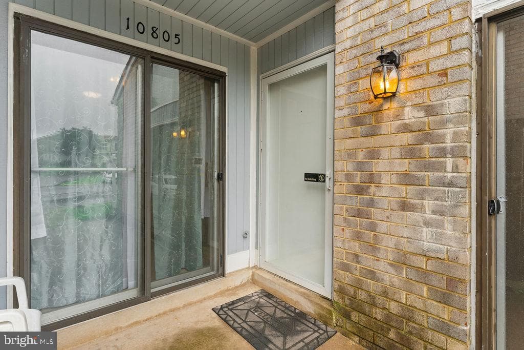 10805 Violet Court photo 3