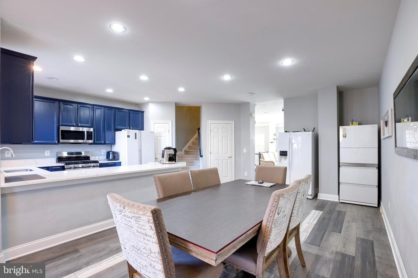 6907 Stanwick Square photo 16