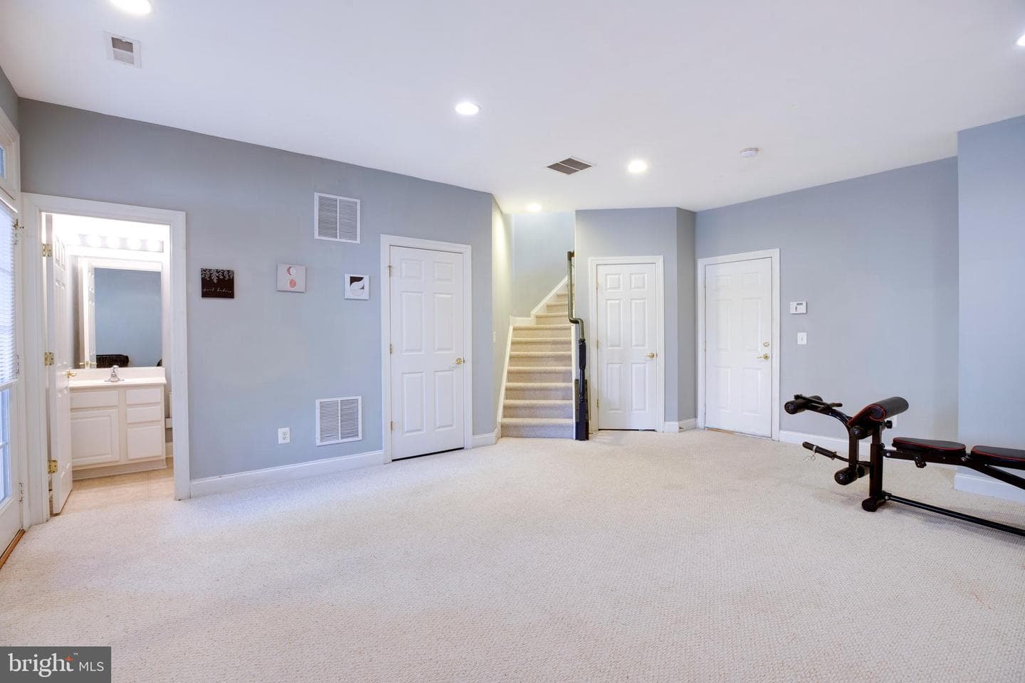 6907 Stanwick Square photo 41