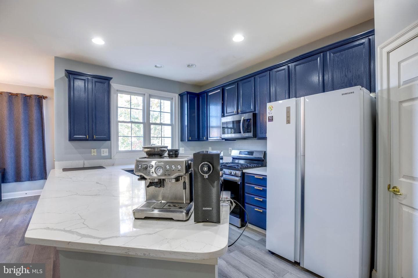 6907 Stanwick Square photo 8