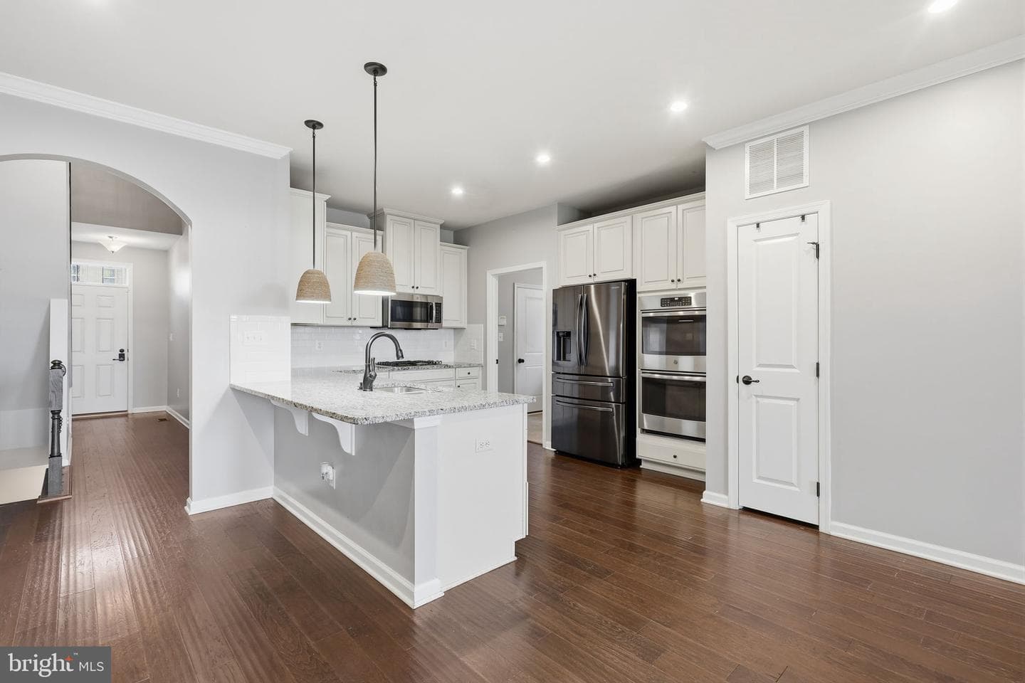 18052 Red Mulberry Road photo 2