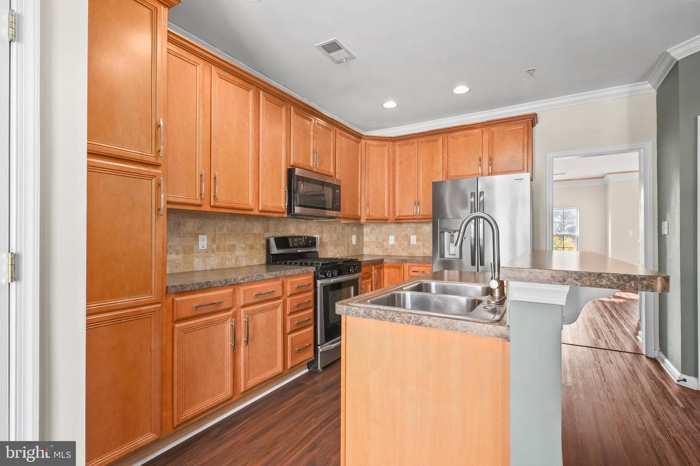 7096 Little Thames Drive photo 14