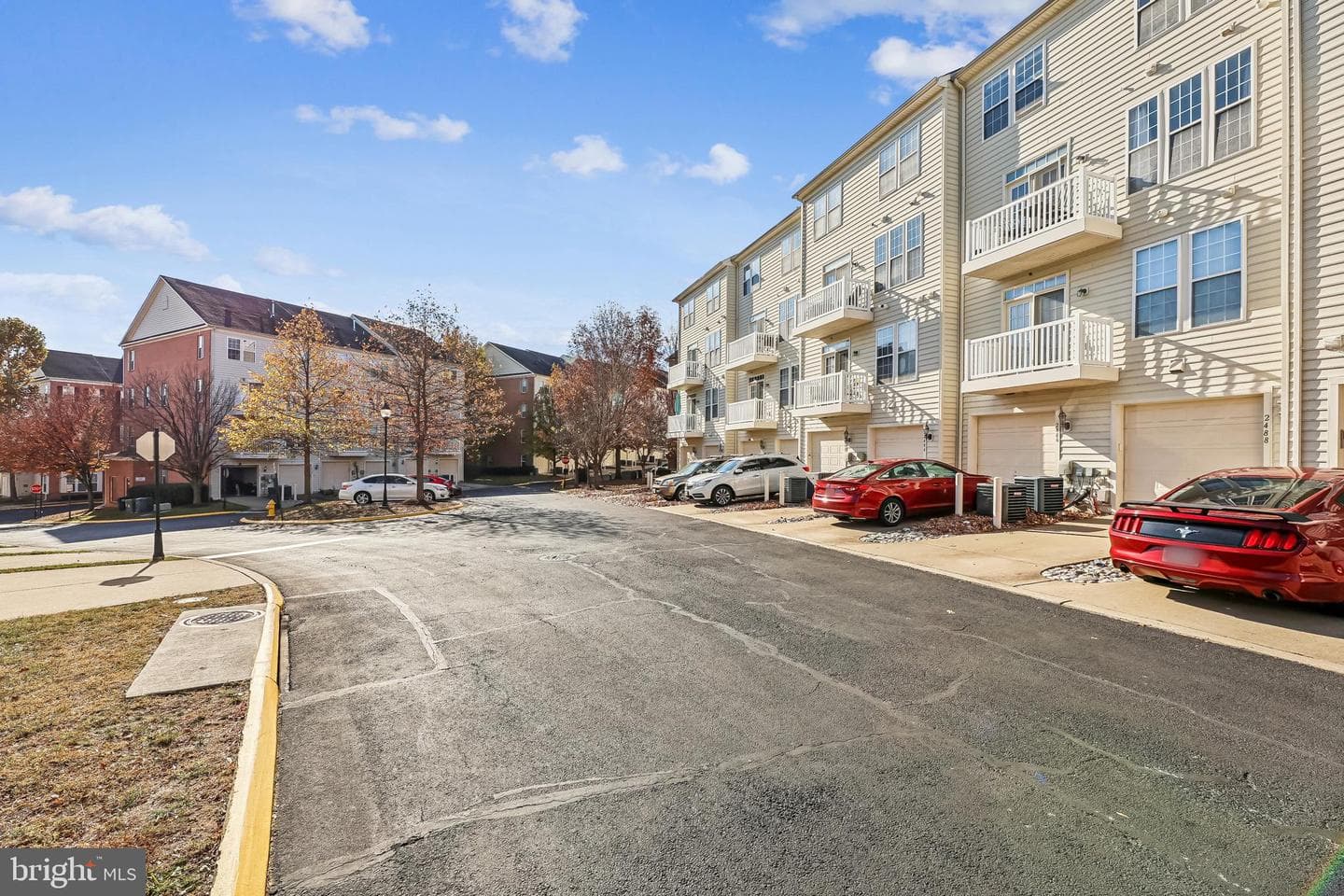 2488 Eastbourne Drive #313 photo 31