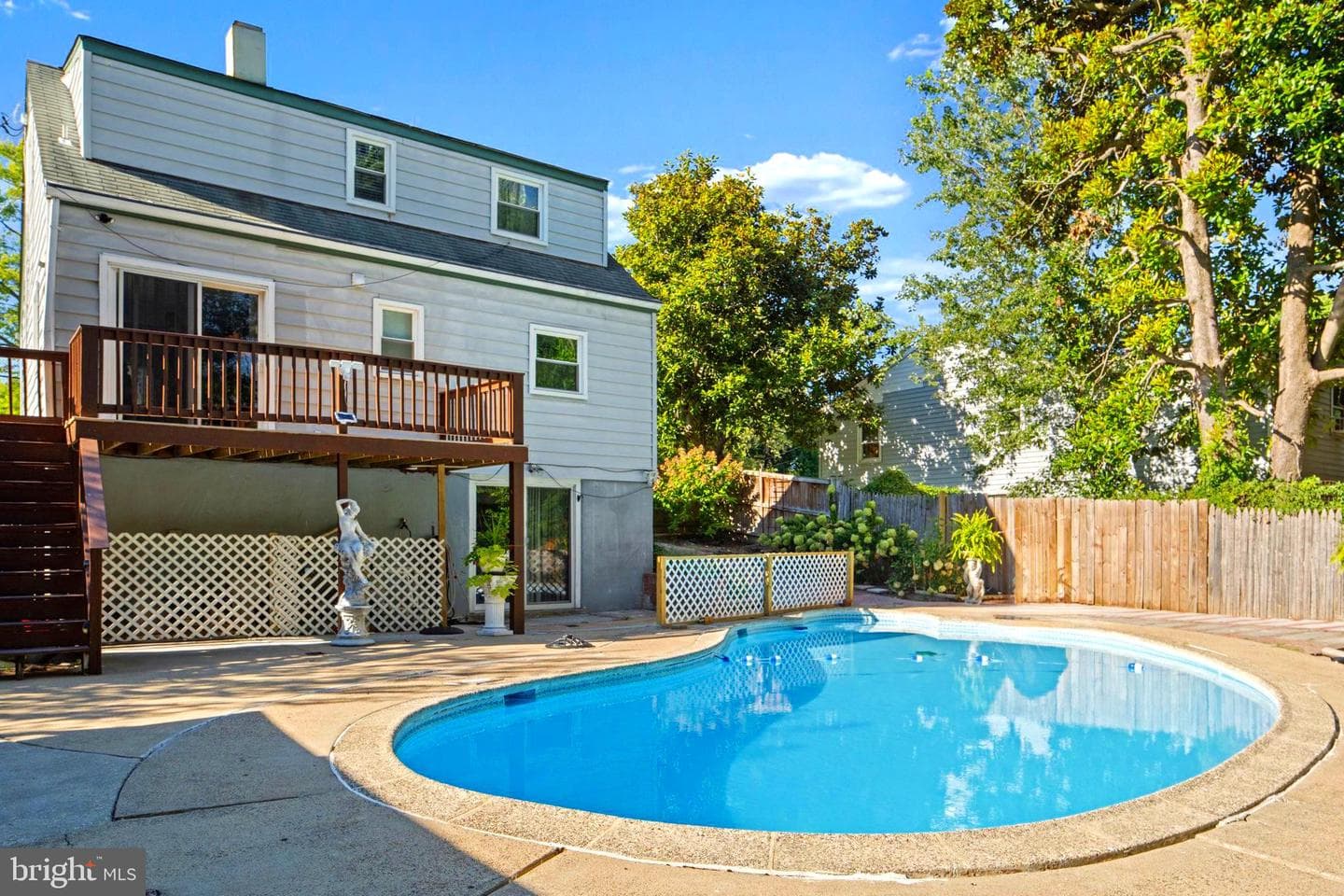 1407 Colchester Road photo 29
