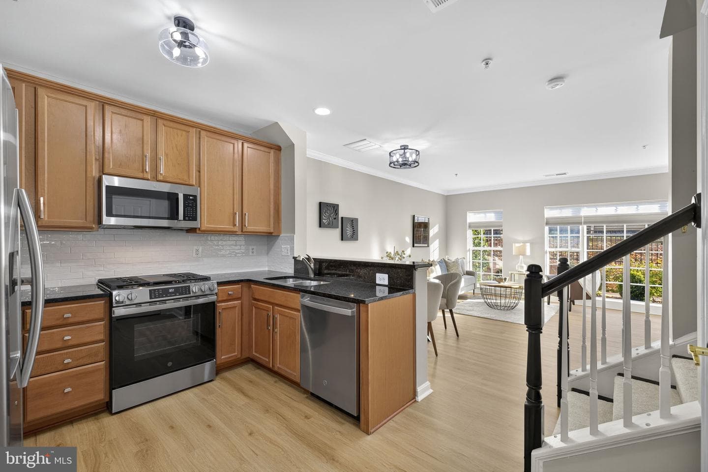 6313 Iris Meadow Lane photo 13