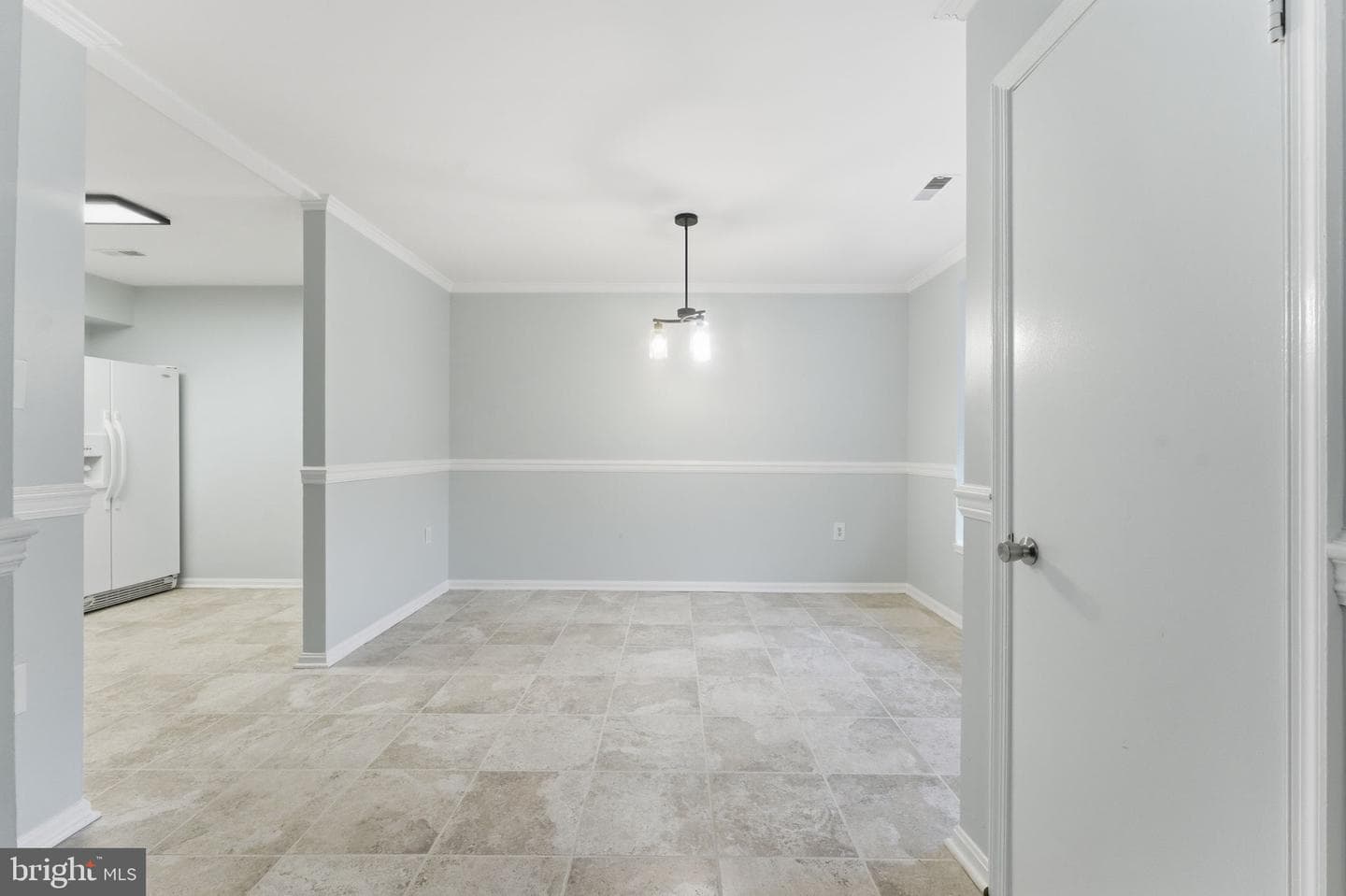 7498 Tangier Way photo 9