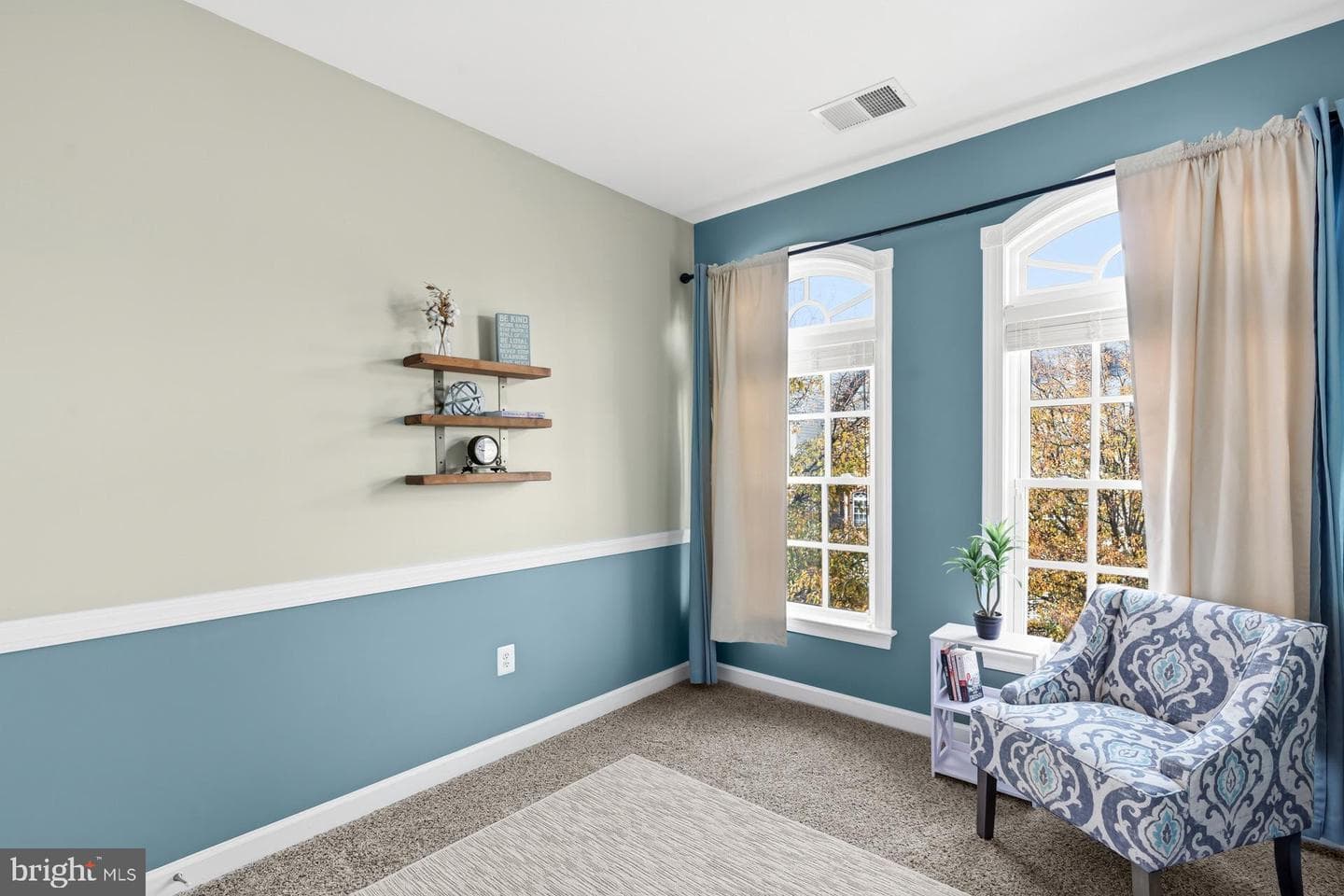 10423 Rifle Road photo 17