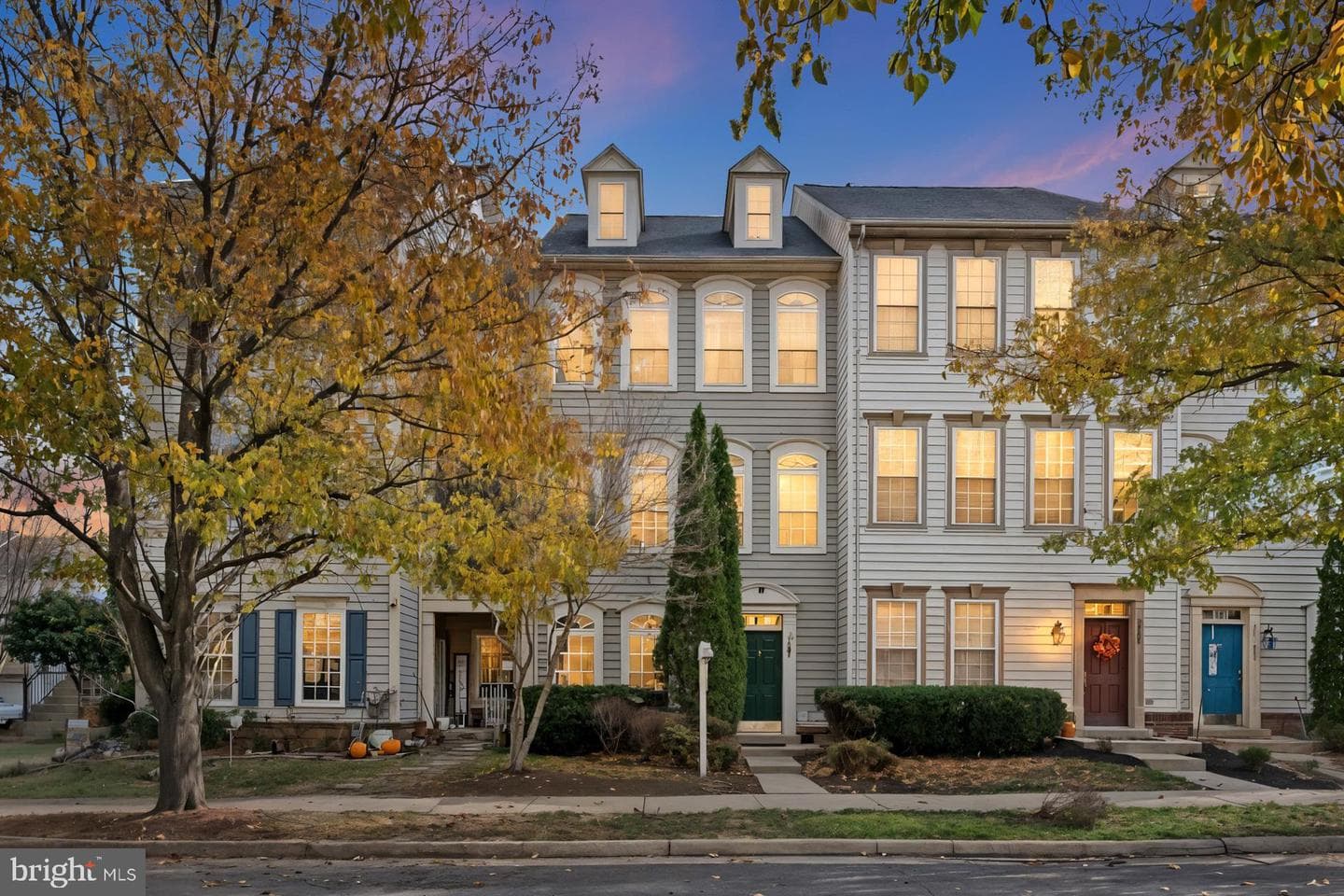 10423 Rifle Road photo 2