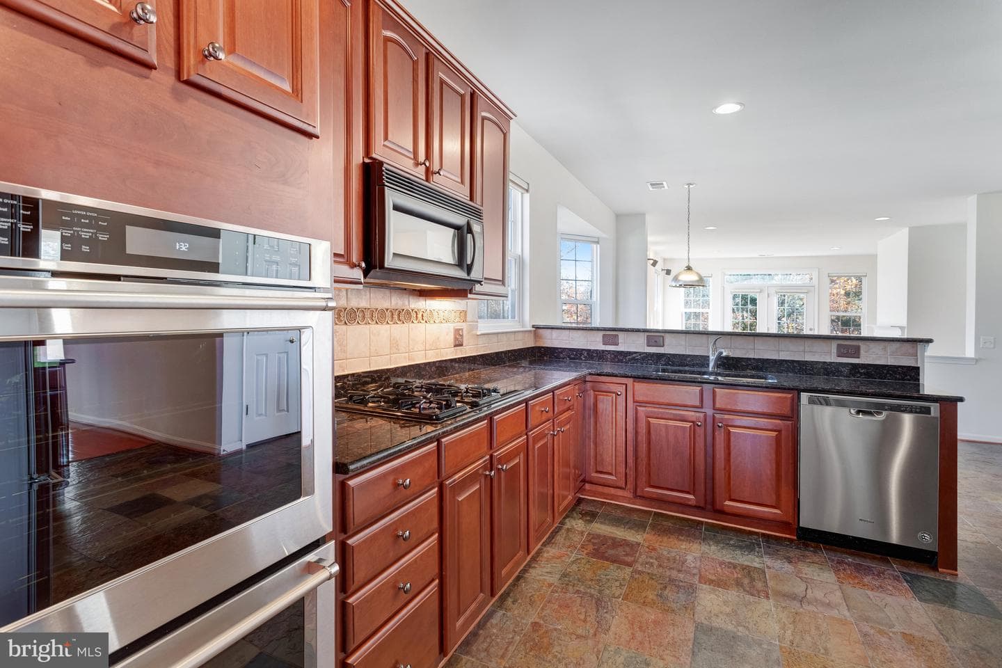 17401 Four Seasons Drive photo 14